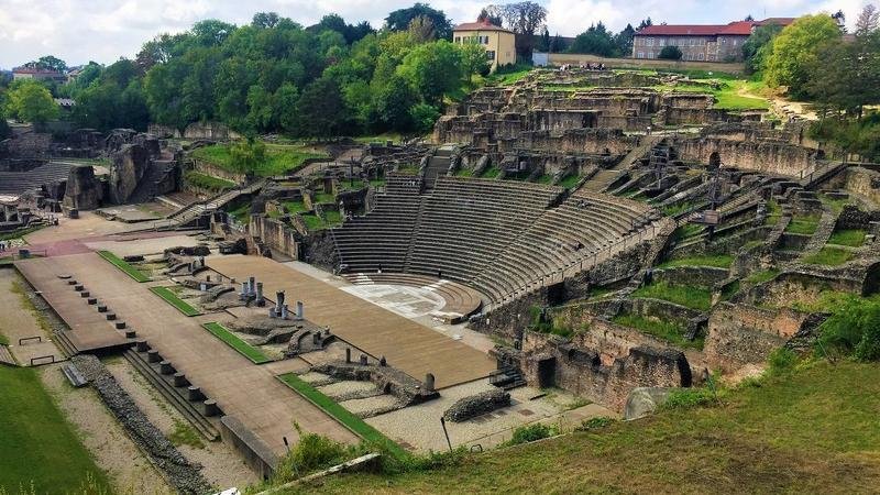 Théâtres romains