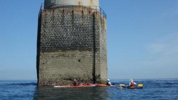 Au pied du phare de Kéréon
